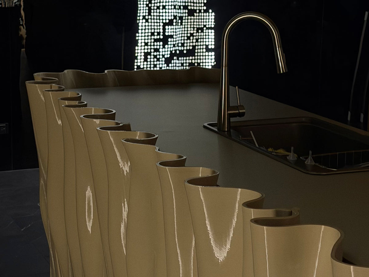 Wavy Bar Counter 臺中北屯私人招待所造型吧台